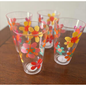 Target Plastic Tall Glasses Drinkware Tumblers Flowers Daisy Multicolor Set of 4